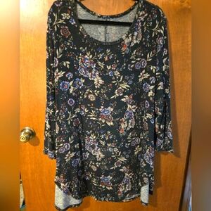 Women's Floral Long Sleeve Tunic Top